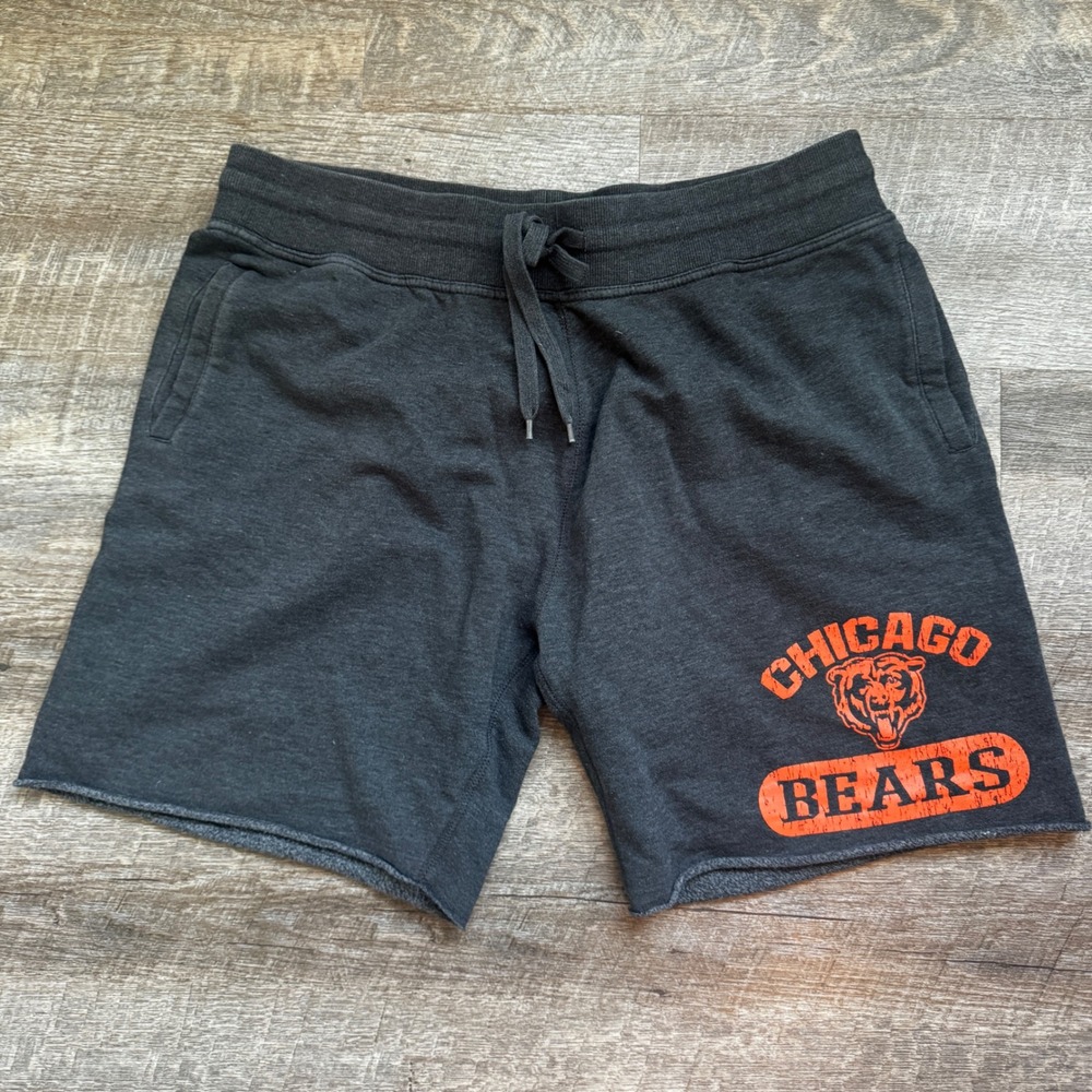NFL Team Apparel Chicago Bears Sweat Shorts XL Regular Gray Raw Hem Sleepwear